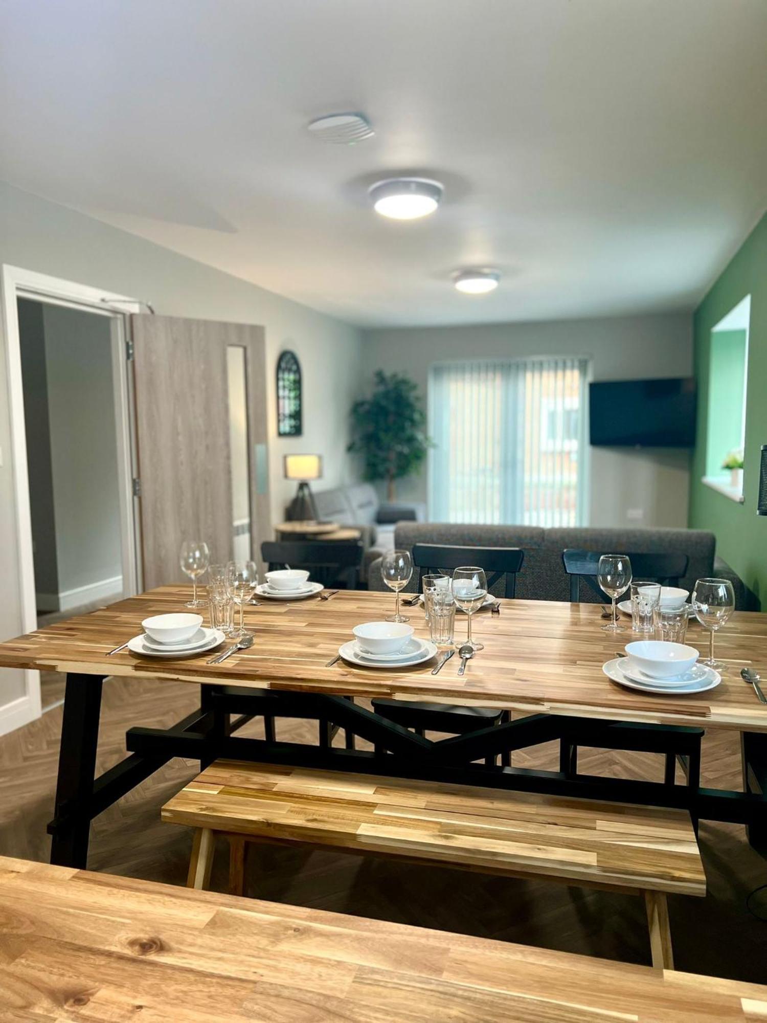 Castle Rise Accommodation Кингстън ъпон Хъл Екстериор снимка